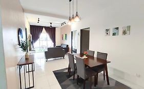 Irdina Homestaymuslim'S At Emerald Avenue Brinchang Centrum